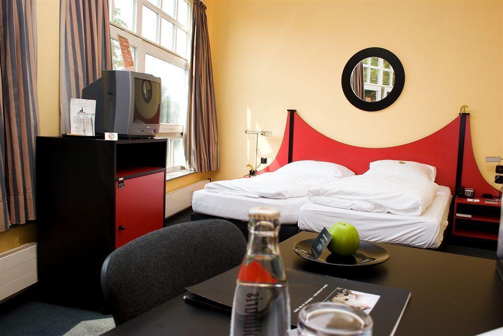 Hotel Am Ruhrufer Business & Golf Mülheim an der Ruhr Екстериор снимка